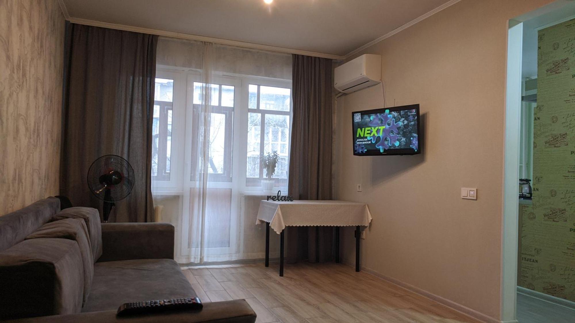 Apartment Near City Center On Peremohy Avenue 46 Tsjernihiv Eksteriør bilde